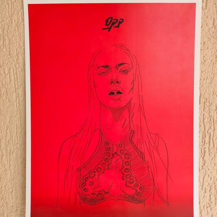 Print Posing lady 6