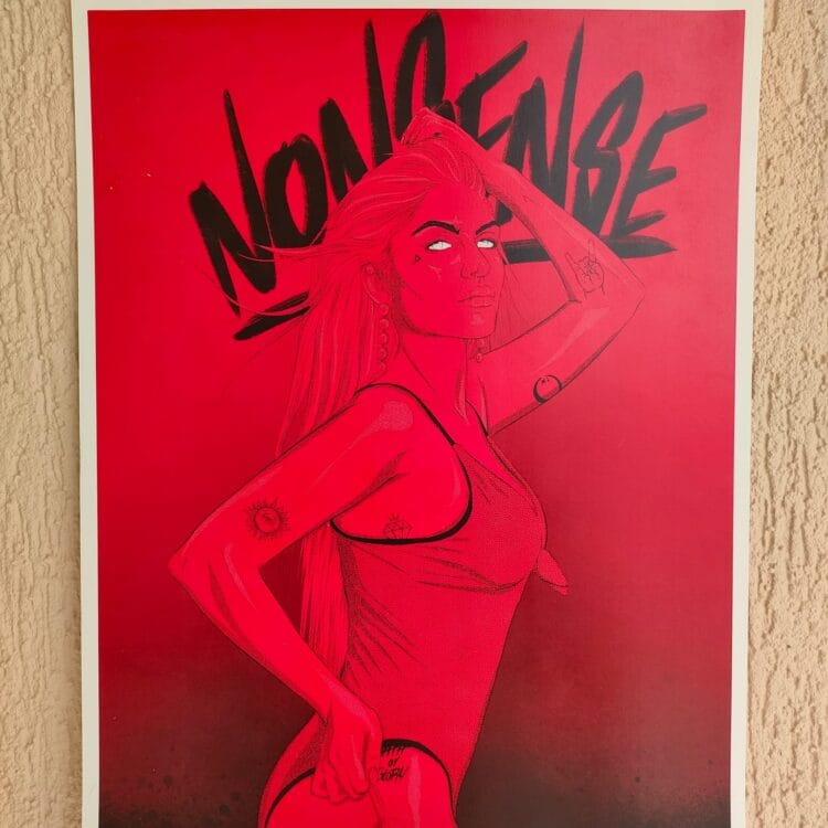 Print Posing lady 5